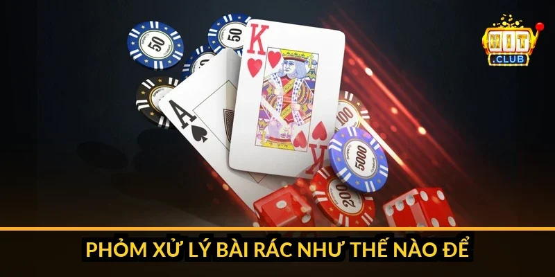 Mậu Binh xếp 13 lá thành ba chi và Phỏm gom bộ ba lá giảm điểm rác - hai trường phái tính toán đối lập